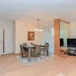 Birute Le Grande 3 Bedrooms Lejlighed Palanga