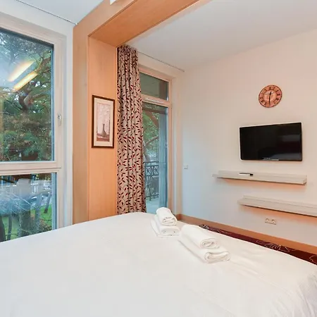 Birute Le Grande 3 Bedrooms Апартаменты Паланга