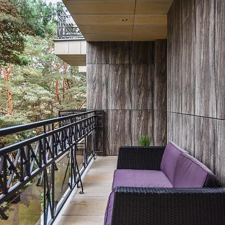 Birute Le Grande 3 Bedrooms *