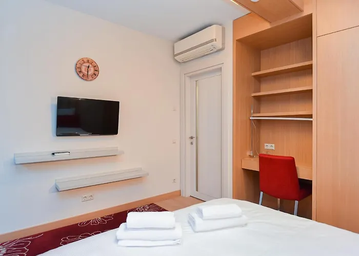 דירה Birute Le Grande 3 Bedrooms פלאנגה