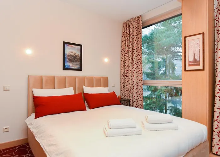 Birute Le Grande 3 Bedrooms דירה *