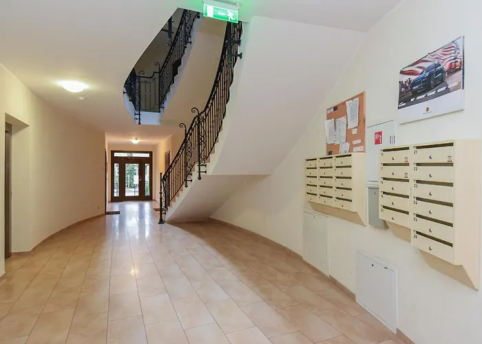 Birute Le Grande 3 Bedrooms דירה פלאנגה