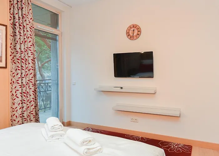 Birute Le Grande 3 Bedrooms פלאנגה